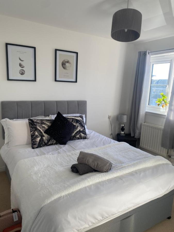 Inverness City Apartments - Modern & Bright Apartment Close To Raigmore Hospital & Shops Inshes Buitenkant foto